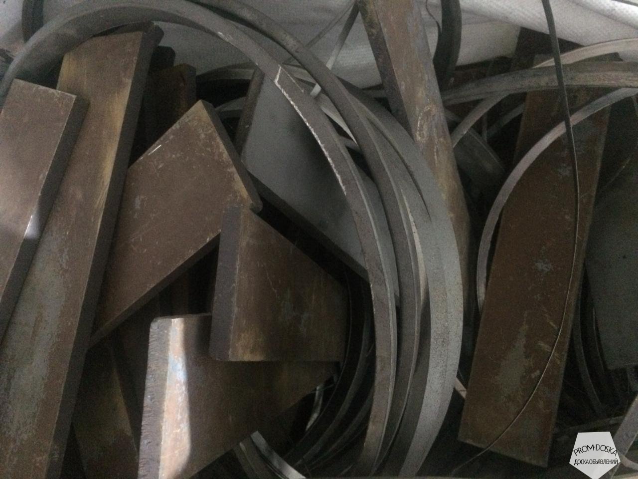 Куплю гафний, никель, рений, кобальт, ниобий, тантал