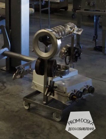 Волчок мясорубка/измельчитель Krämer+Grebe WW 200 с подъемником (2)